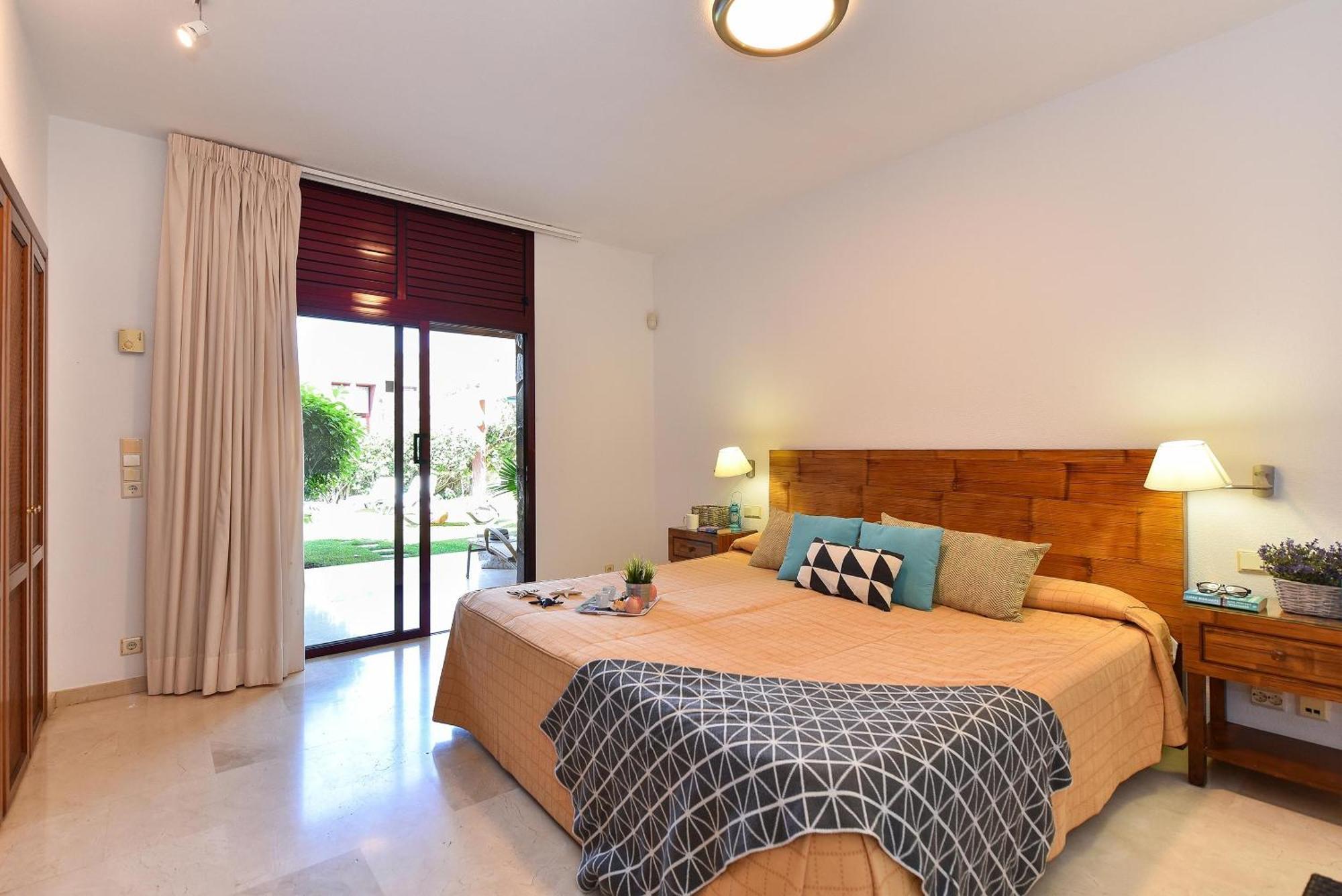 Tauro Golf Tranquility Meets Luxury Tauro Private Pool Whirlpool Bath Golf Course Views Close To Beaches *