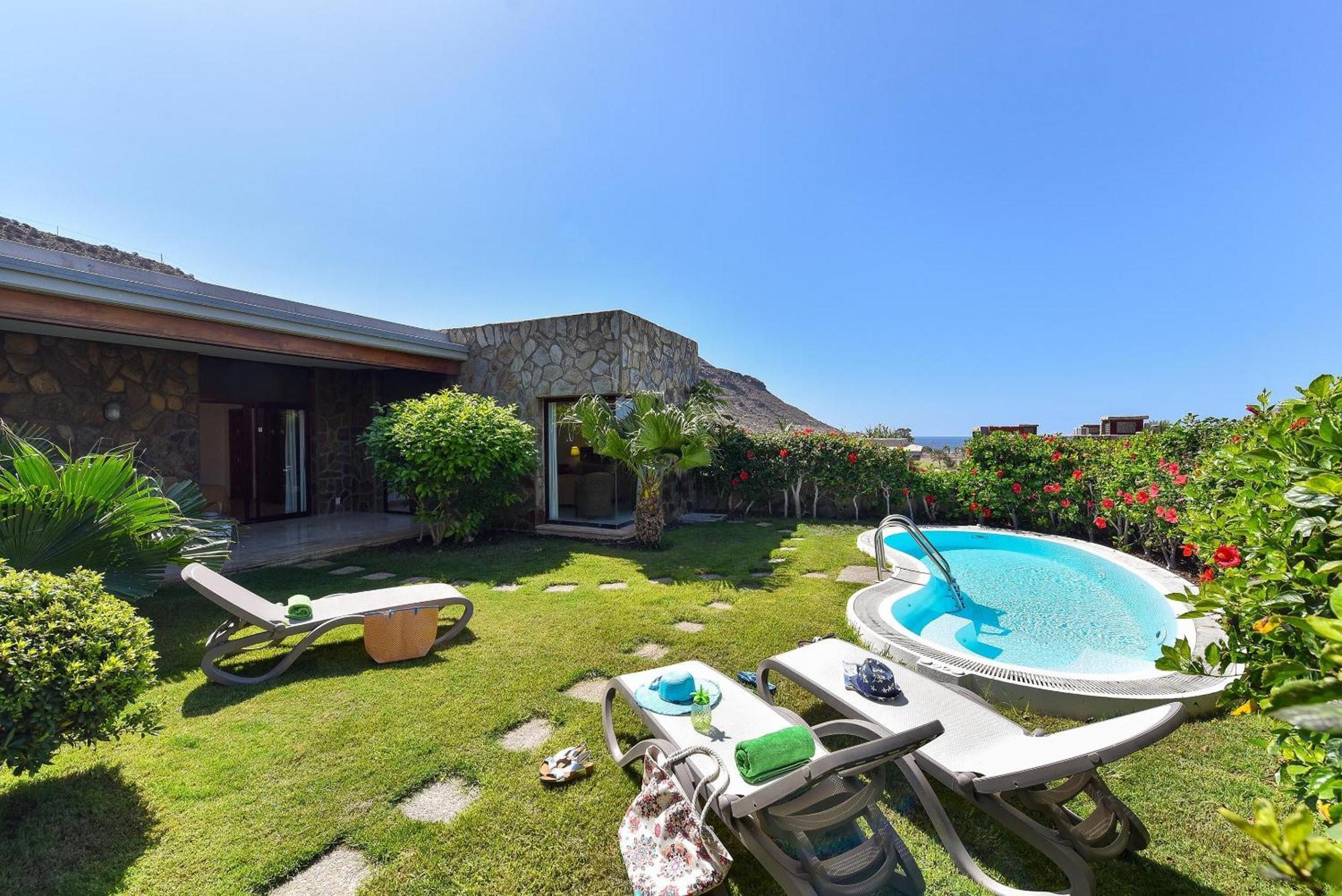 Tauro Golf Tranquility Meets Luxury Tauro Private Pool Whirlpool Bath Golf Course Views Close To Beaches Villa